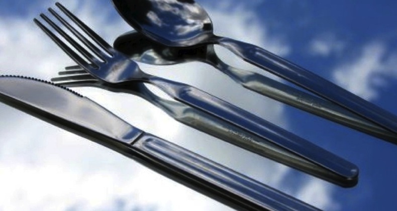 knives, forks or spoons